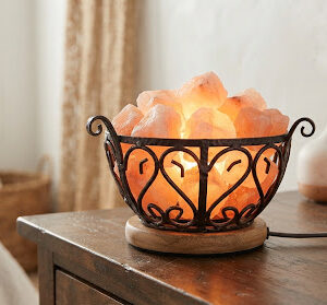 Flower Metal Basket Salt Lamp with Rock Salt Chunks